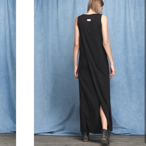 NuBEKh “love never ends” Elegant Dress cotton maxi - Picture 3 of 13